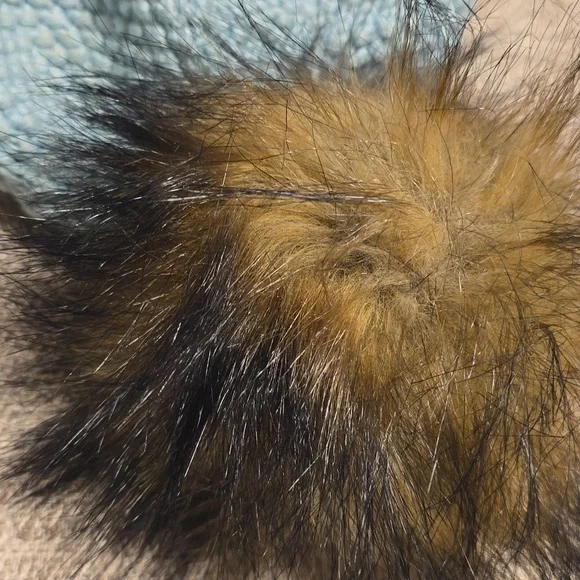 Eisbor Focus Lux Crystal Skipool Beanie - Picture 8 of 8